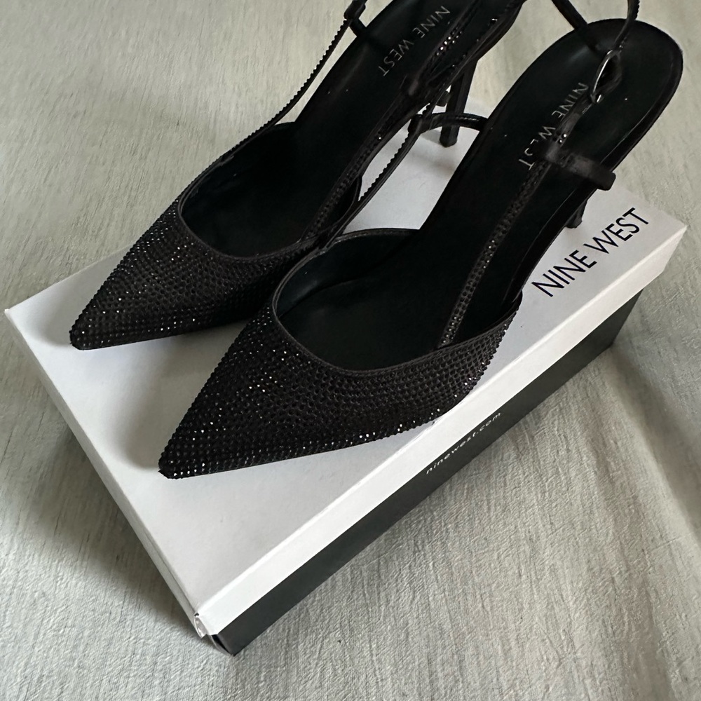 Nine West Romeo Rhinestone Slingback Pumps, Size 10 - Picture 6 of 10